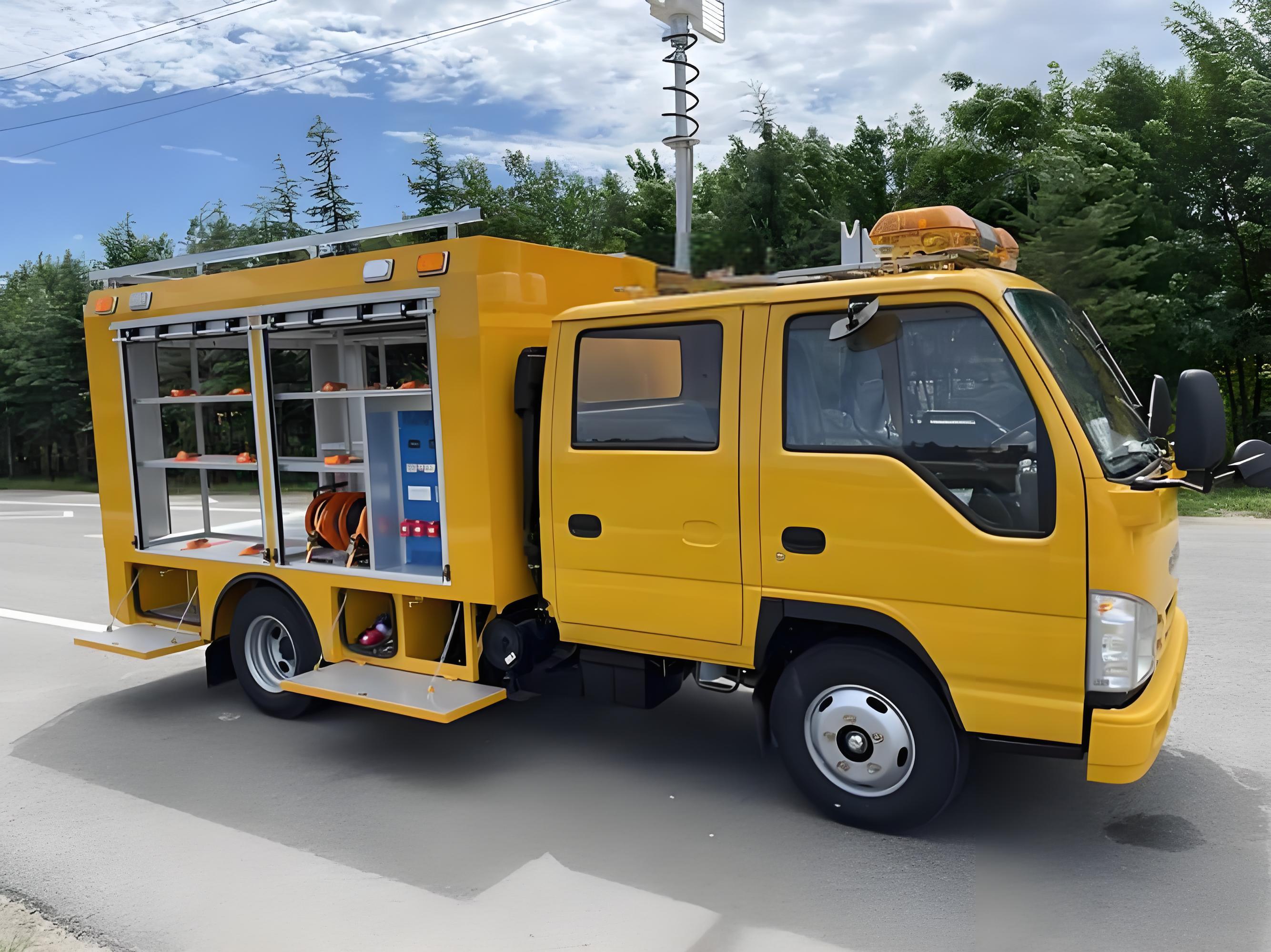 工程搶險(xiǎn)車(chē)